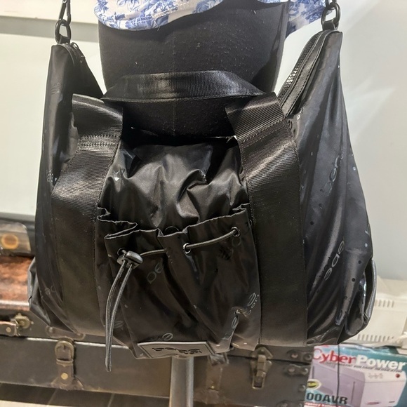 bebe Handbags - NWOT❤️BEBE Everyday Signature Nylon Tote